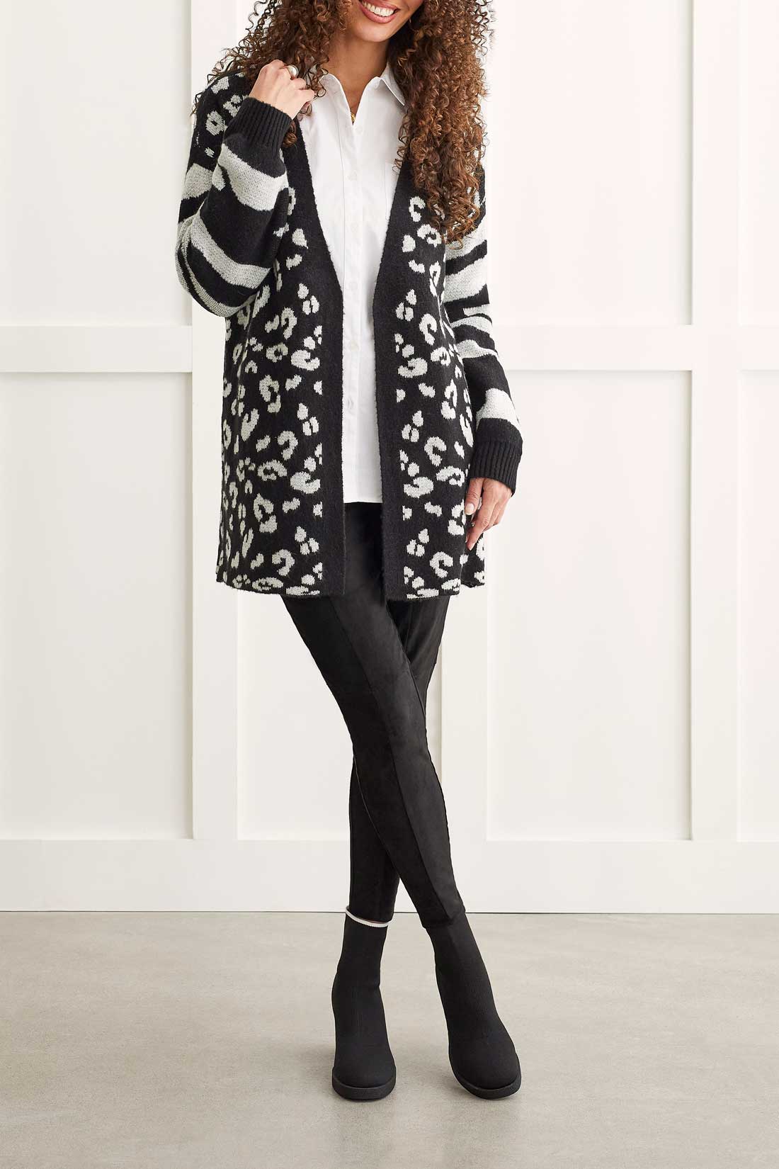 Tribal  Fall/Winter 2023-1516O/3830-Cardigan -Black - The Coach Pyramids