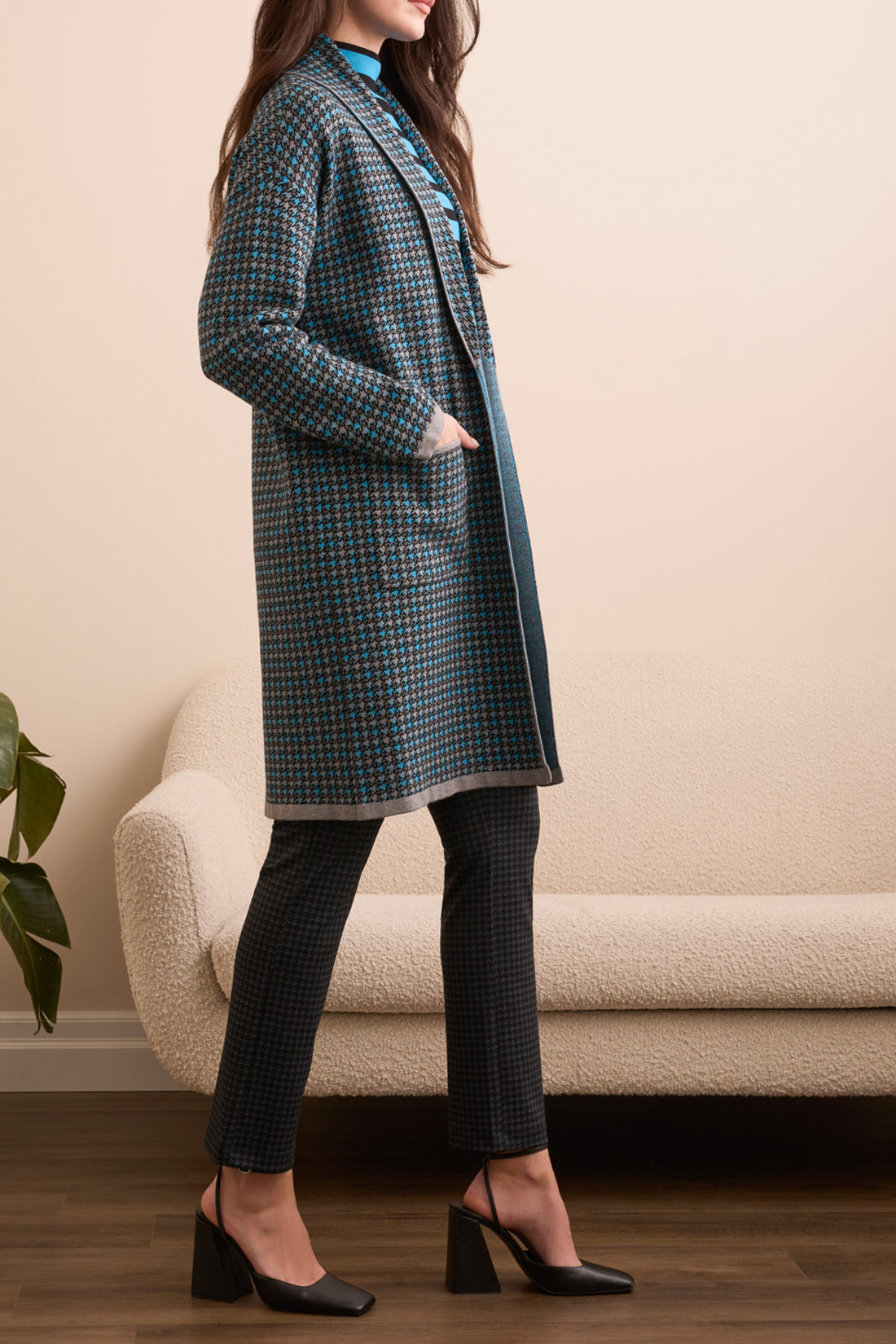 Tribal Fall 2025-1523O-8234-Long Sleeve Coatigan W/Pockets-Charcoal - The Coach Pyramids