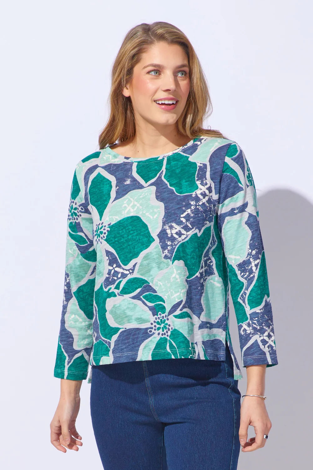 Habitat Escape Fall/Winter 2025-E17325-Stepped Hem Boxy Tee-Emerald - The Coach Pyramids