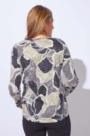 Habitat Escape Fall/Winter 2025-E17326-Laid Back V Neck-Rose - The Coach Pyramids