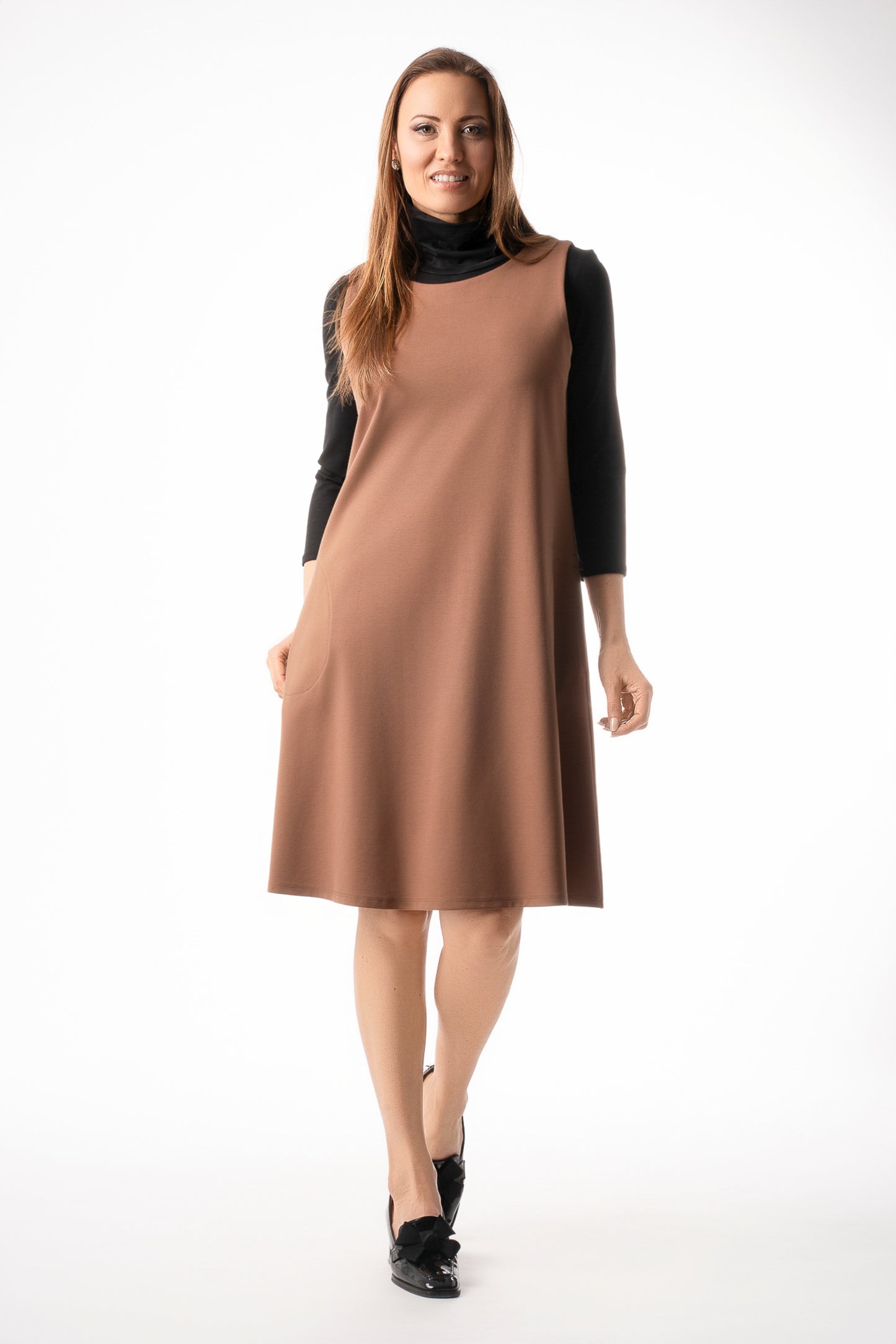Pure Essence Fall/Winter 2025-176-5075-Dress-Black - The Coach Pyramids