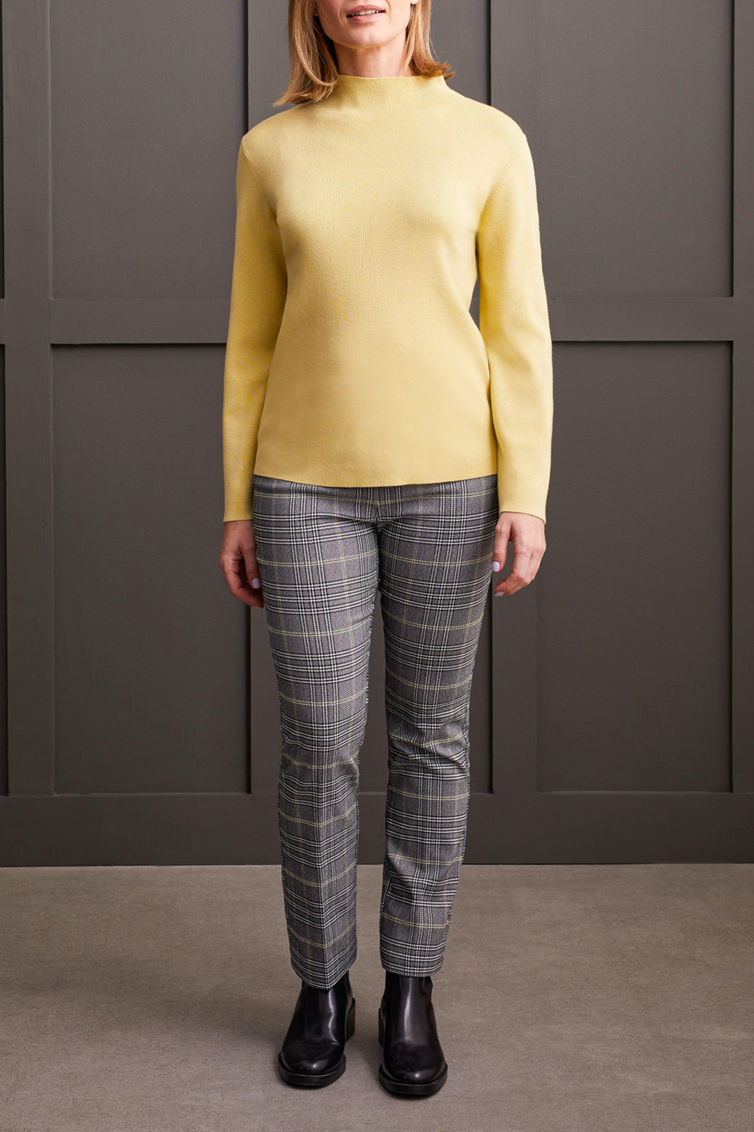Tribal Fall 2024-1921O/0367-Funnel Neck Sweater-Bordeaux - The Coach Pyramids