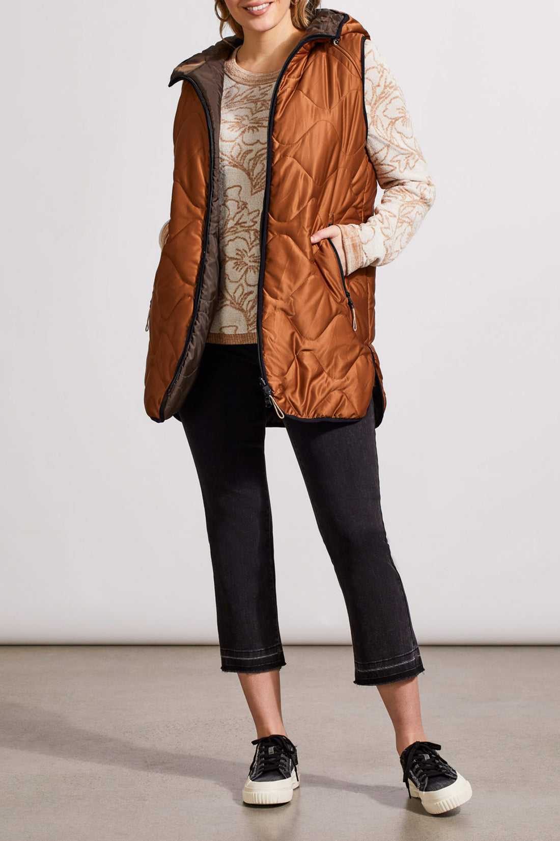 Tribal Fall 2024-1943O/0933-Reversible Hooded Puffer Vest-Walnut - The Coach Pyramids