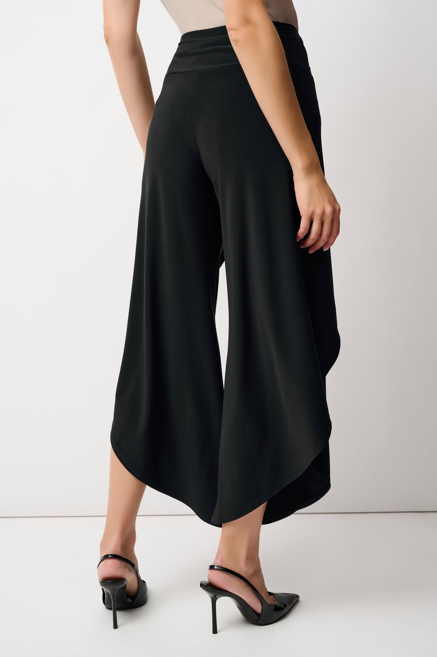 Joseph Ribkoff Classic Overlay Pant - 11 - 211494NOS Essential - The Coach Pyramids