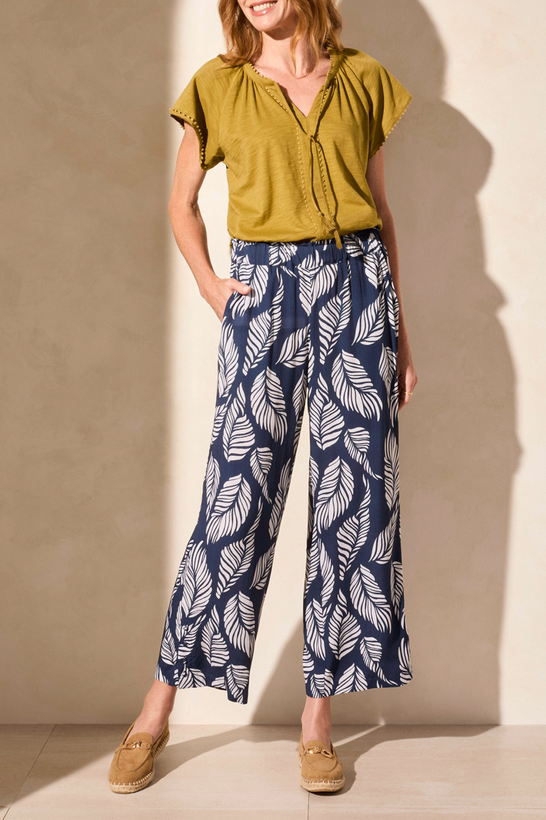 Tribal Spring/Summer 2025-2156O-3477-Pull On Ankle Pant W/Hem Vent And Buttons-Indigo - The Coach Pyramids