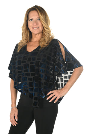 Frank Lyman Fall/Winter 2023 -234420-Knit Top-Black/Blue - The Coach Pyramids