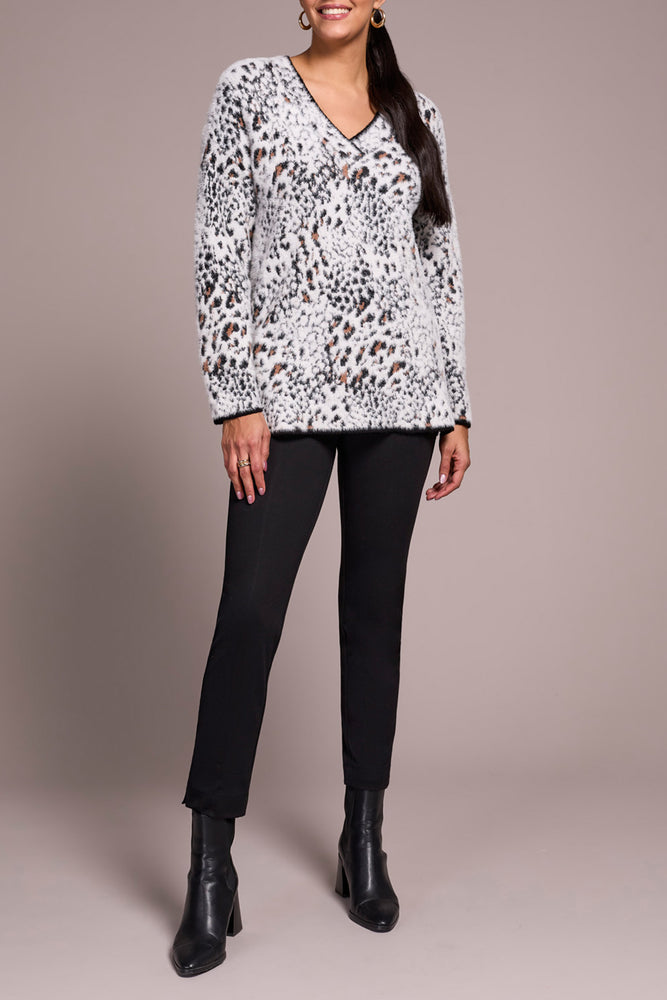 Tribal Fall 2025-2354O-8321-Long Sleeve V Neck Sweater-Moon Stone - The Coach Pyramids