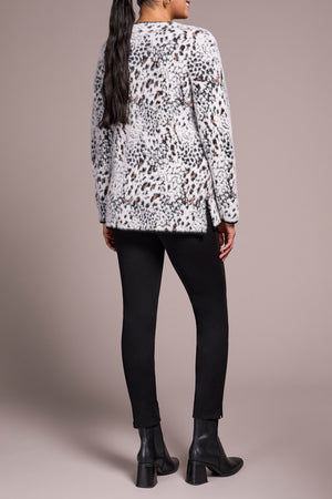 Tribal Fall 2025-2354O-8321-Long Sleeve V Neck Sweater-Moon Stone - The Coach Pyramids