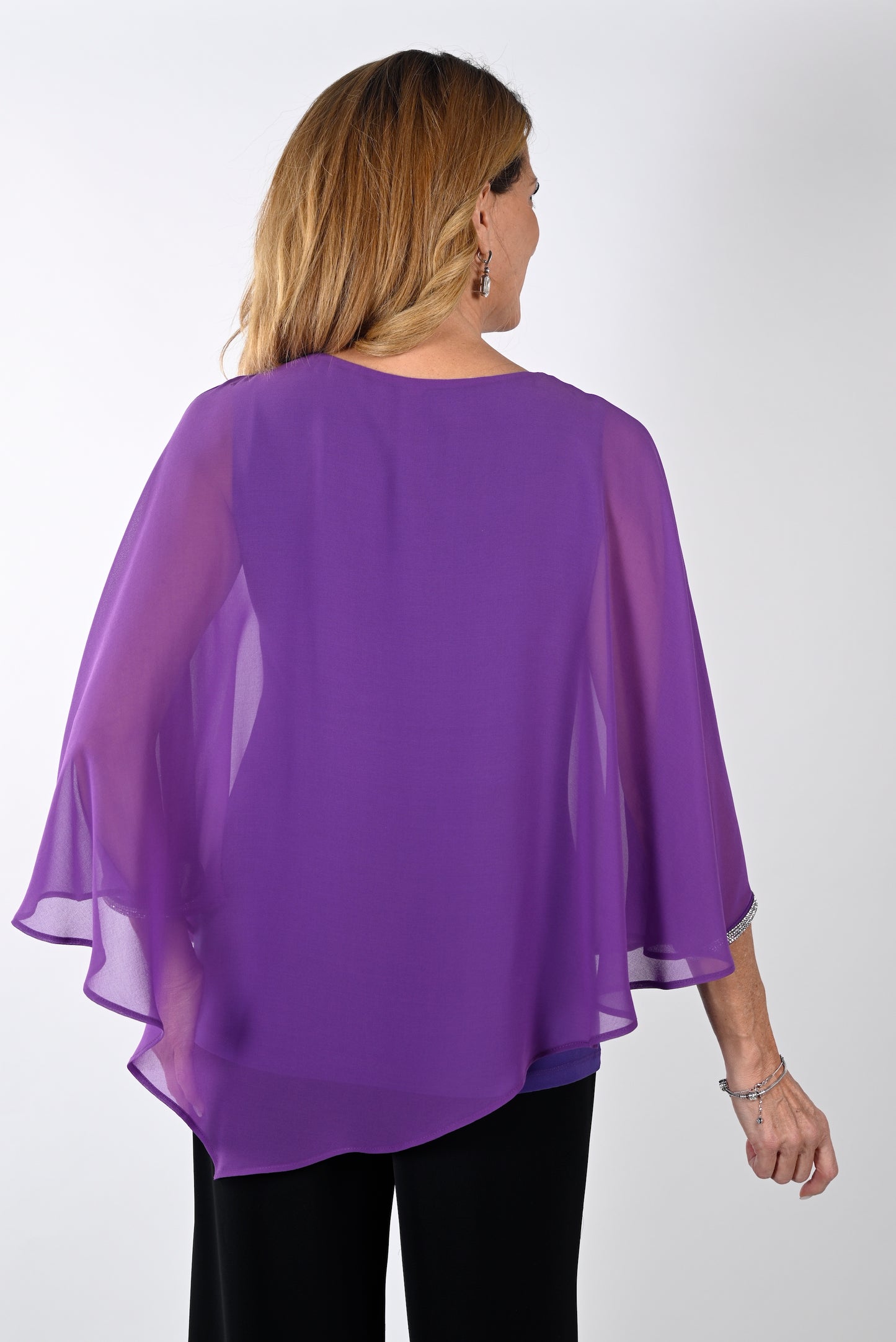 Frank Lyman Fall/Winter 2023 -239154-Woven Top-Violet - The Coach Pyramids