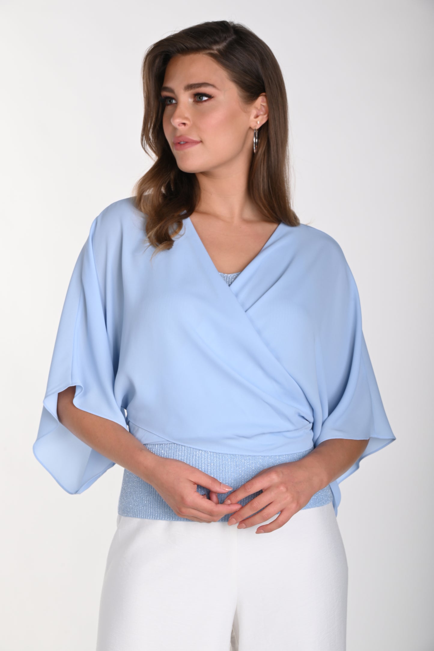 Frank Lyman Spring/Summer 2024- 241252-Woven Bolero- Off White - The Coach Pyramids