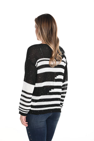 Frank Lyman Fall 2024-243421U-Knit Sweater-Black/Off White - The Coach Pyramids