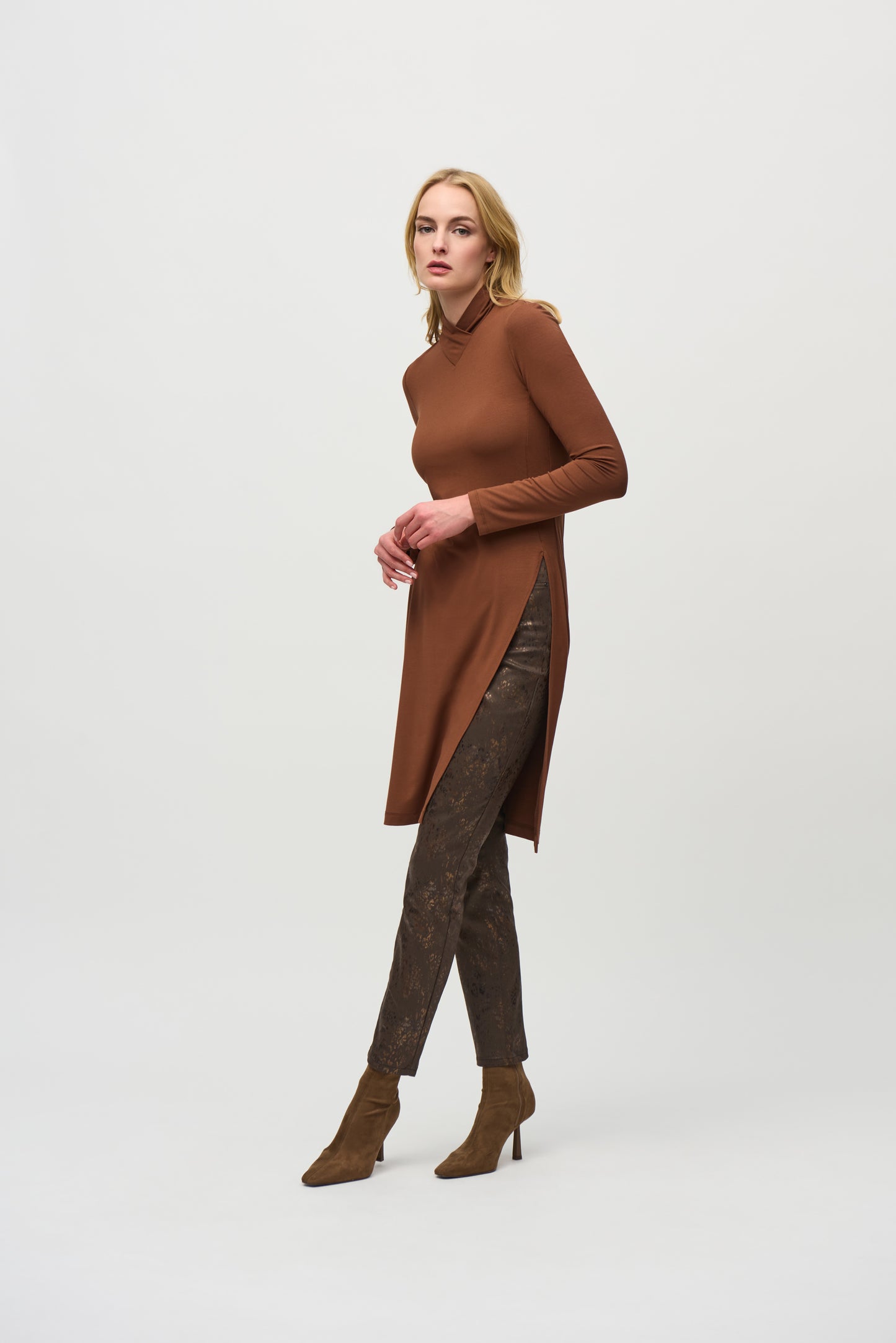 Joseph Ribkoff Winter  2024-244164-11-Tunic-Black - The Coach Pyramids