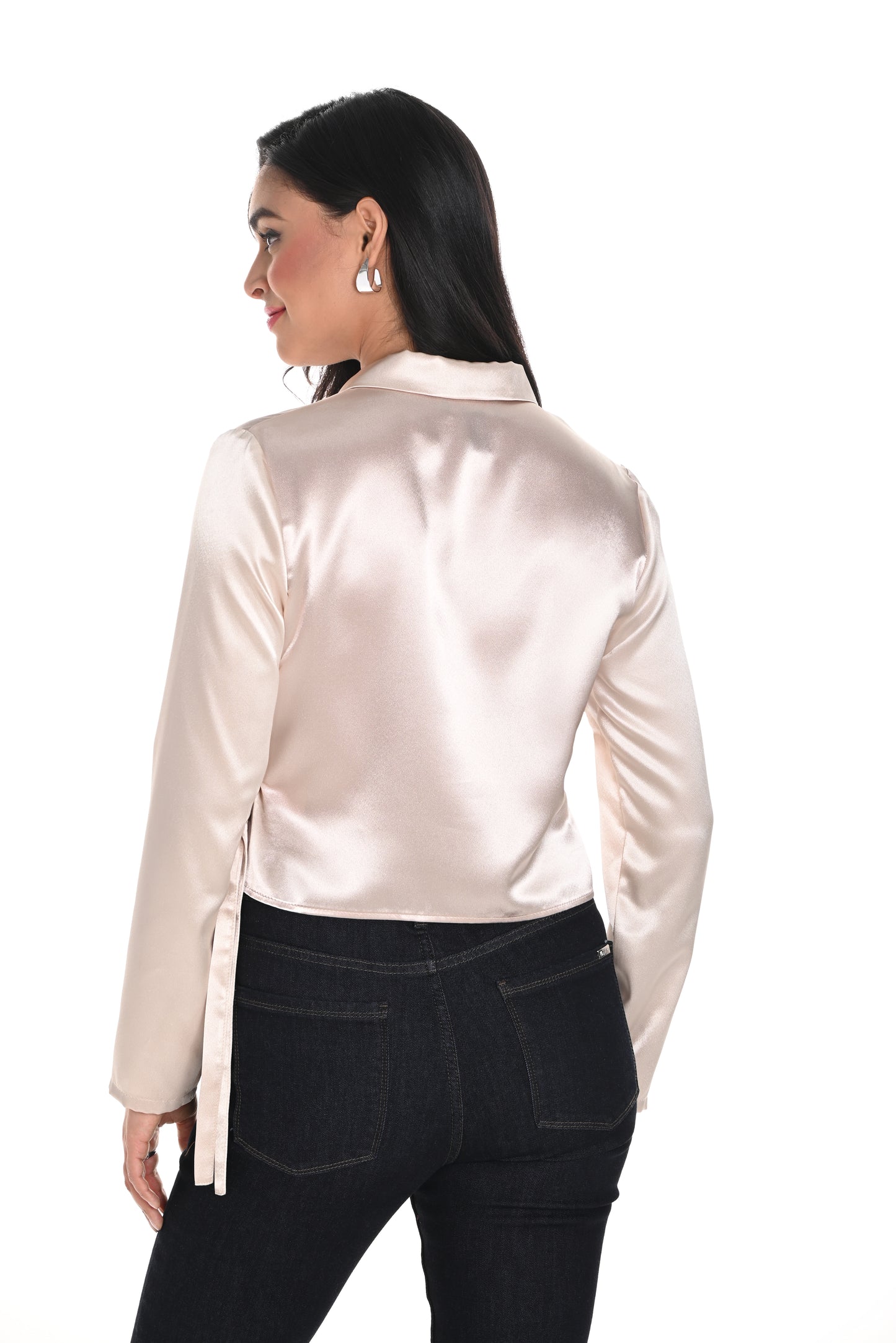 Frank Lyman Fall 2024-244273-Woven Blouse-Champagne - The Coach Pyramids