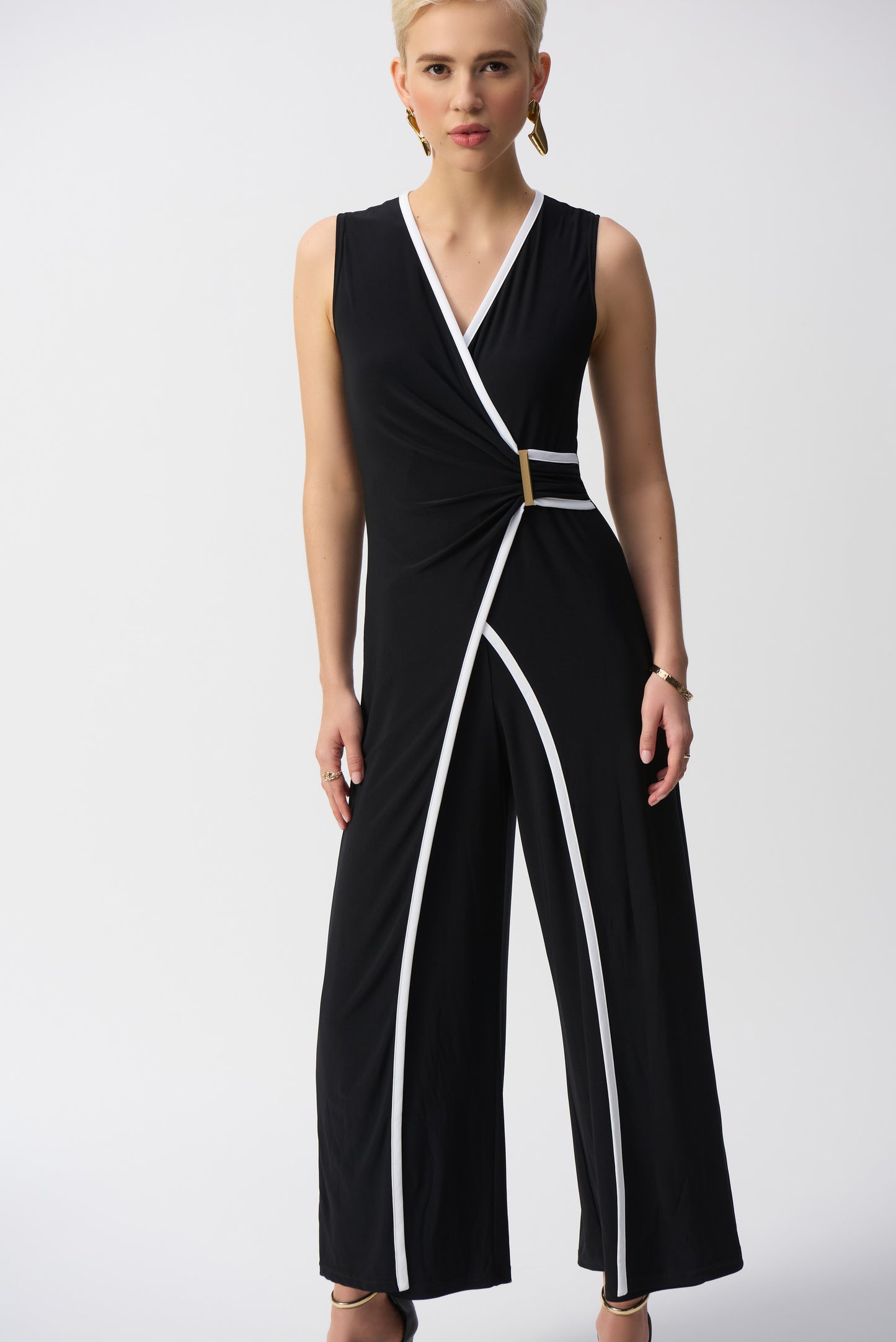 Joseph Ribkoff Spring 2025-251048-110-Jumpsuit-Black/Vanilla - The Coach Pyramids