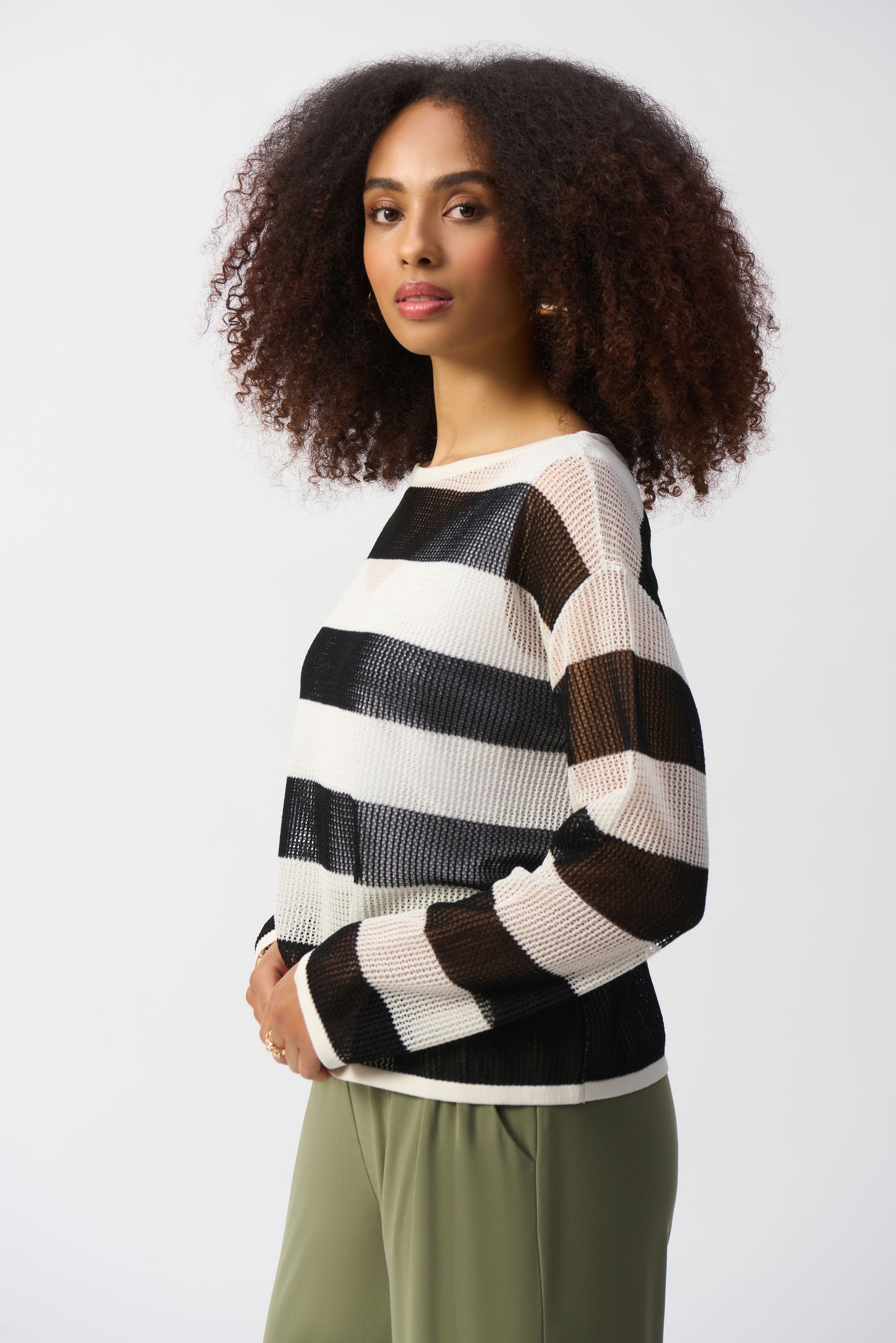 Joseph Ribkoff Spring 2025-251922-1846-Top-Vanilla/Black - The Coach Pyramids