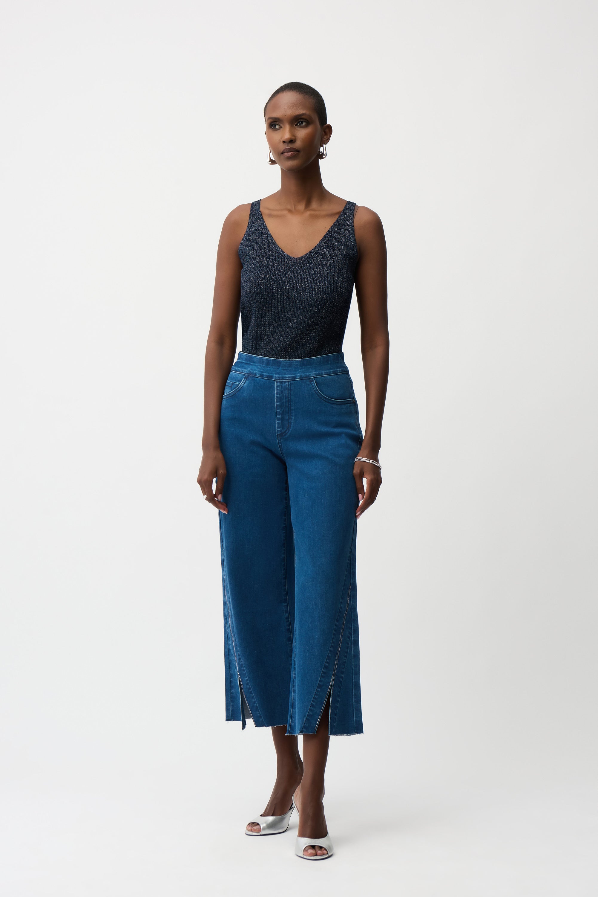 Joseph Ribkoff-252915S26-2166-Camisole-Midnight Blue – The Coach