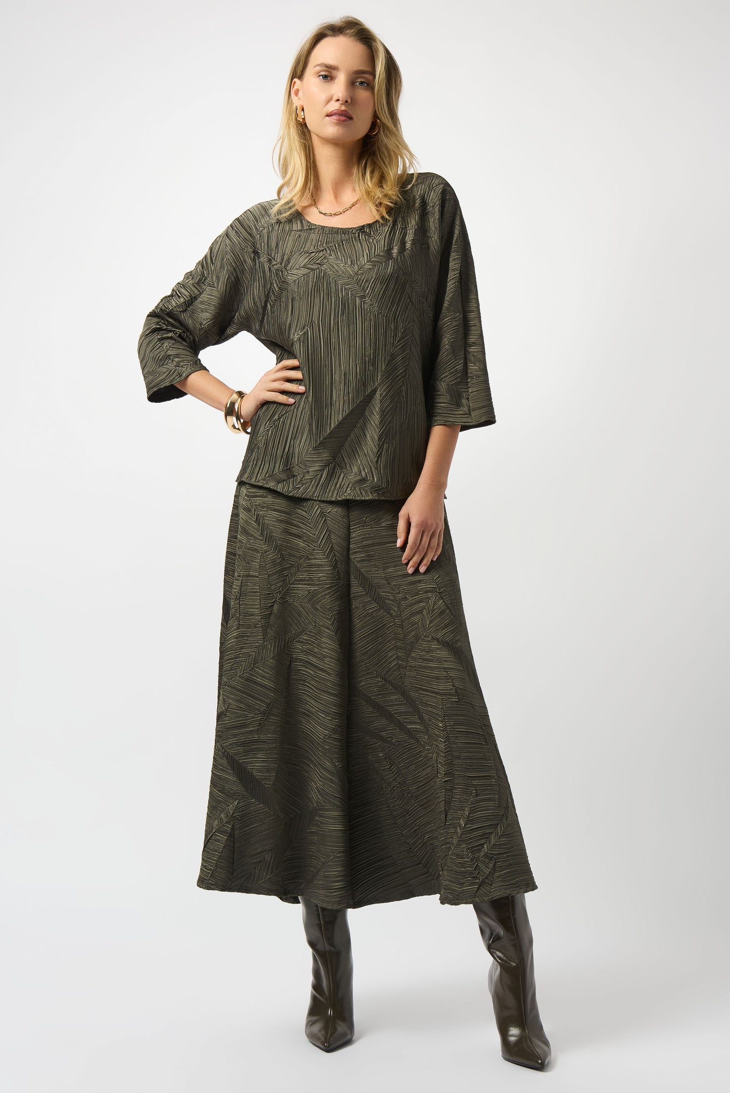 Joseph Ribkoff Fall 2025-253002-3380-Top-Avocado - The Coach Pyramids