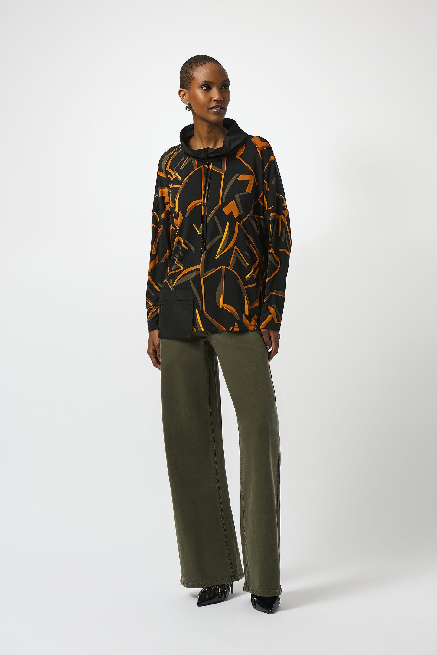 Joseph Ribkoff Fall 2025-253231-178-Top-Black/Multi - The Coach Pyramids