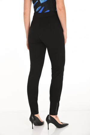 Frank Lyman Fall 2025-253739-100-Knit Pant-Black - The Coach Pyramids