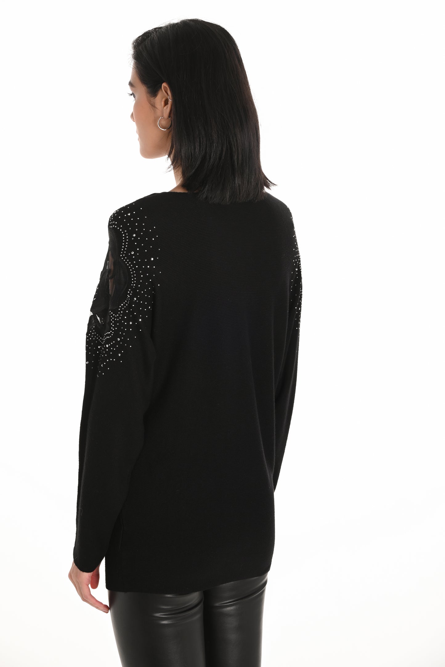 Frank Lyman Fall 2025-253740-100-Knit Top-Black - The Coach Pyramids