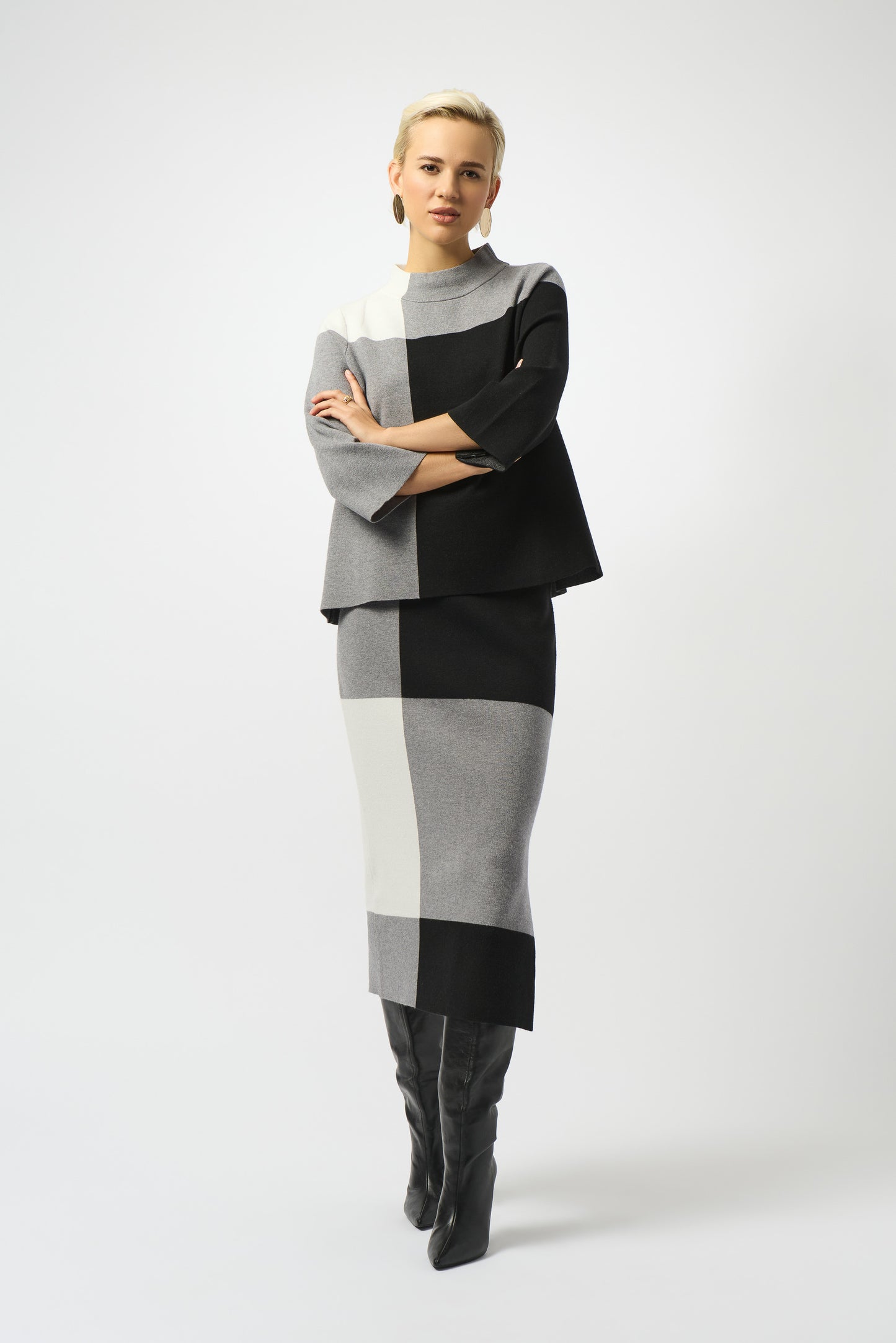 Joseph Ribkoff Fall 2025-253908-2135-Skirt-Black/Grey/Vanilla - The Coach Pyramids