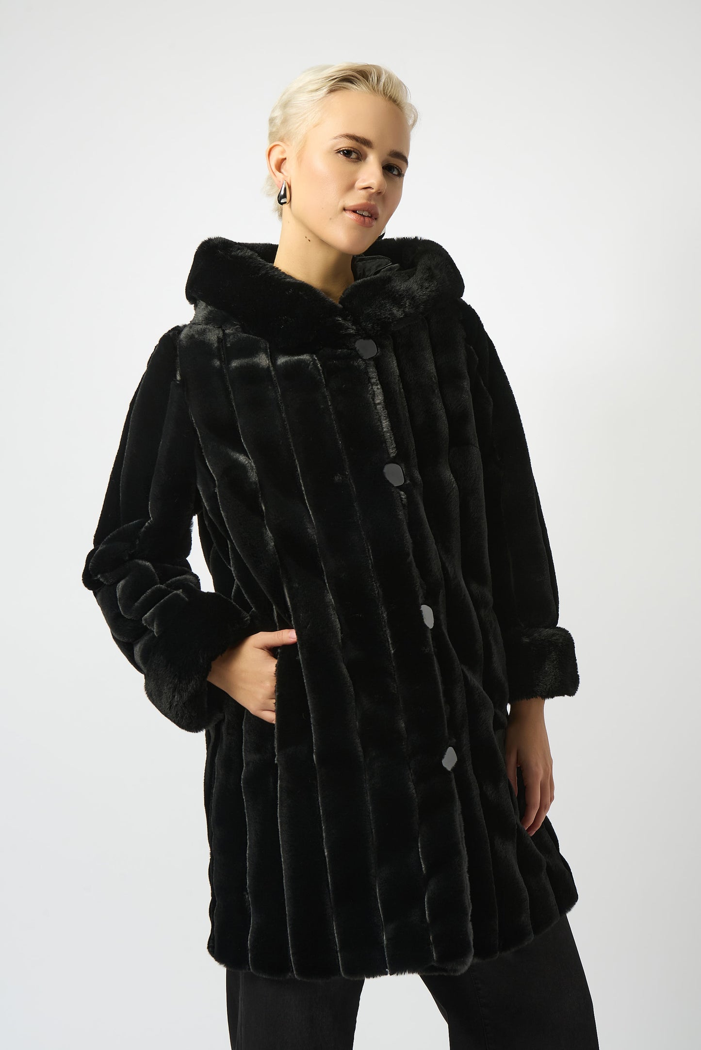 Joseph Ribkoff Fall 2025-253926-11-Reversible Coat-Black - The Coach Pyramids