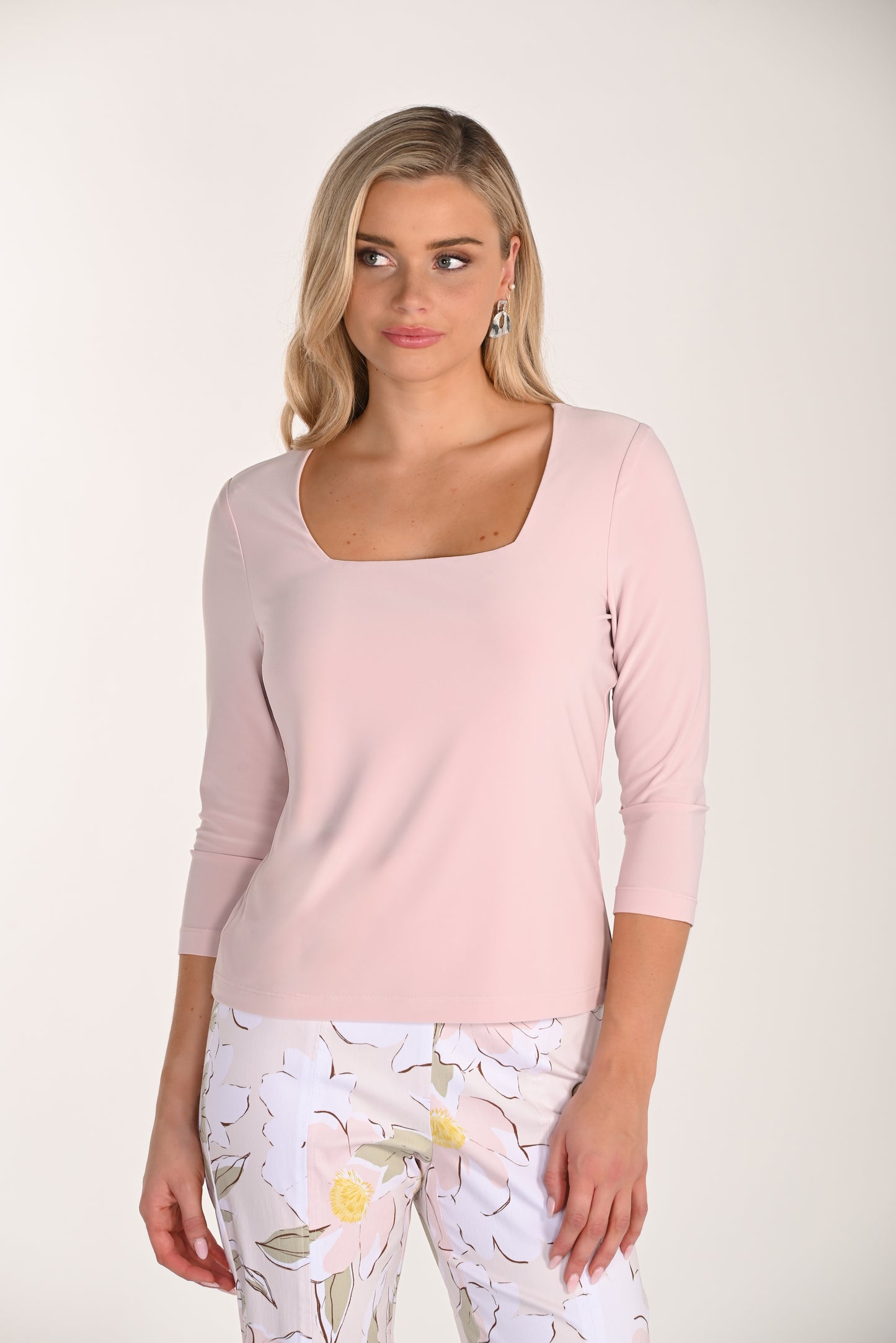 Frank Lyman-254019-Knit Top-Powder Pink - The Coach Pyramids