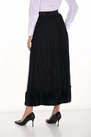 Frank Lyman Fall 2025-254894-100-Knit Skirt-Black - The Coach Pyramids