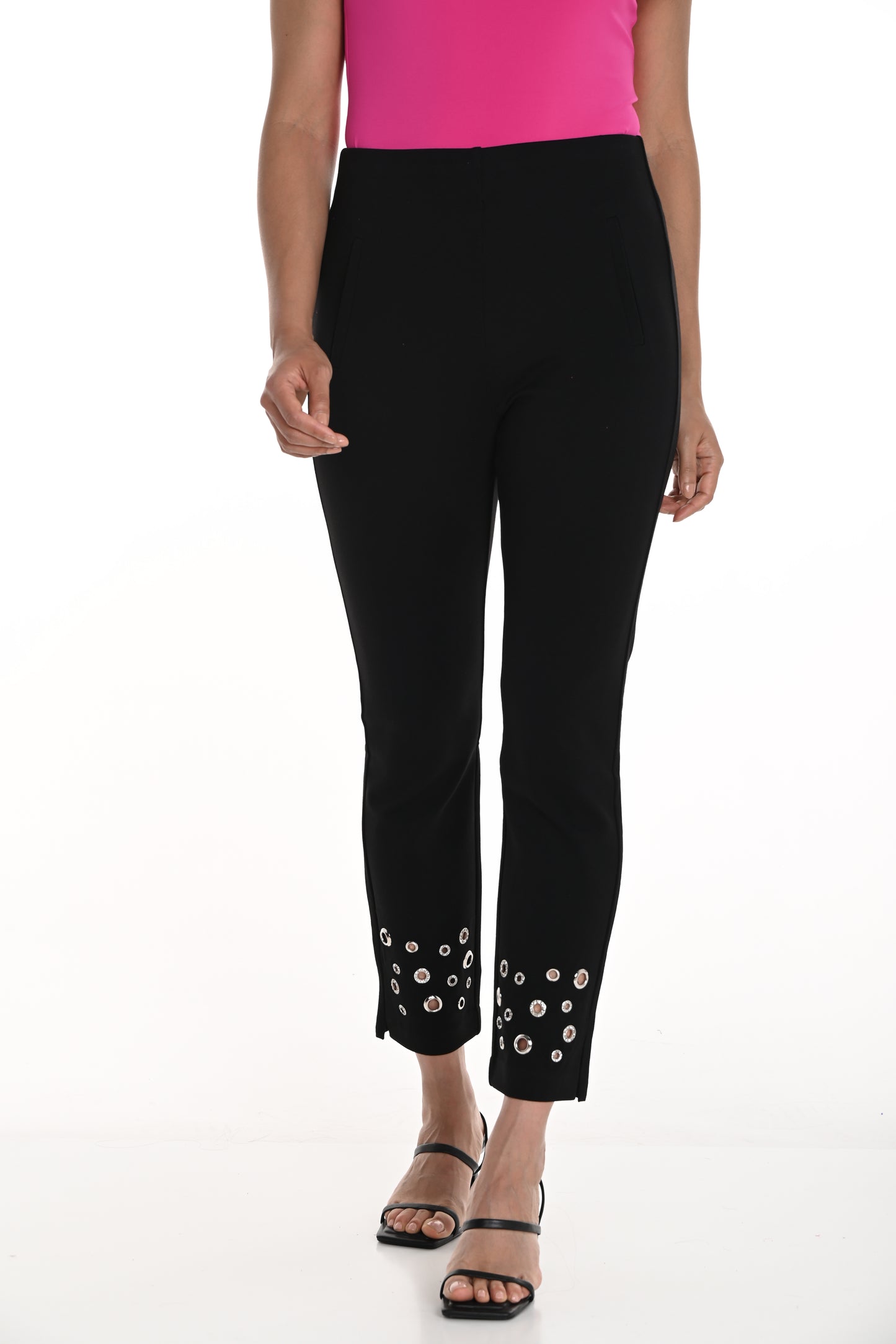Frank Lyman Spring 2025-256780U-100-Knit Pant-Black - The Coach Pyramids
