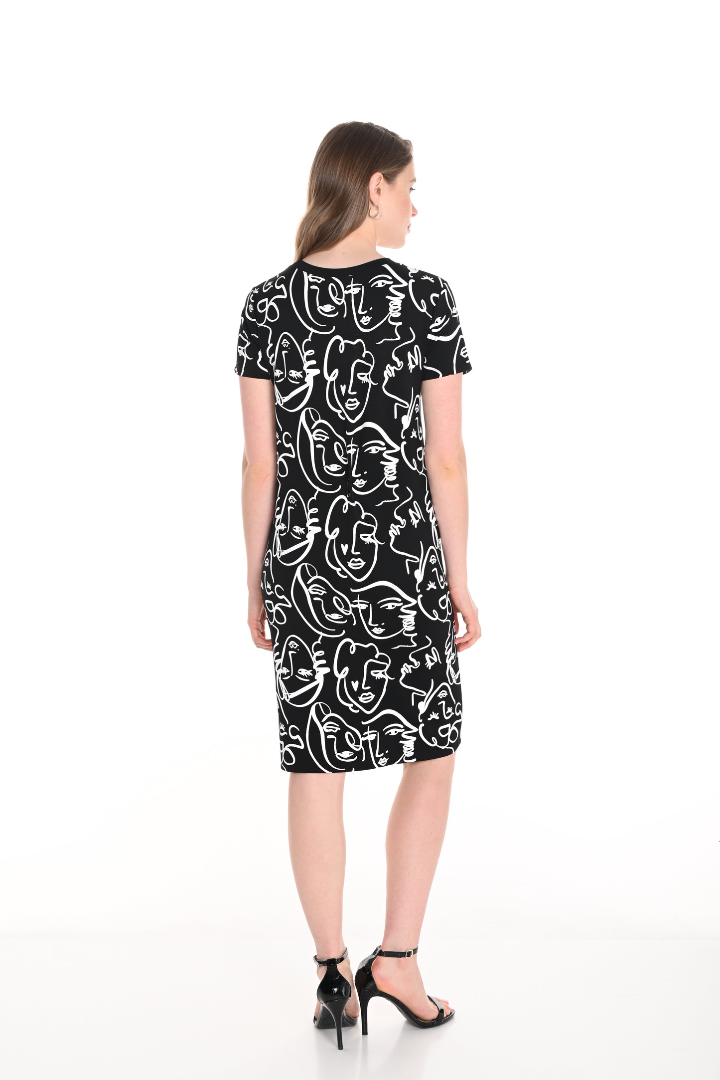 Frank Lyman Spring 2025-256816U-100-Knit Dress-Black - The Coach Pyramids