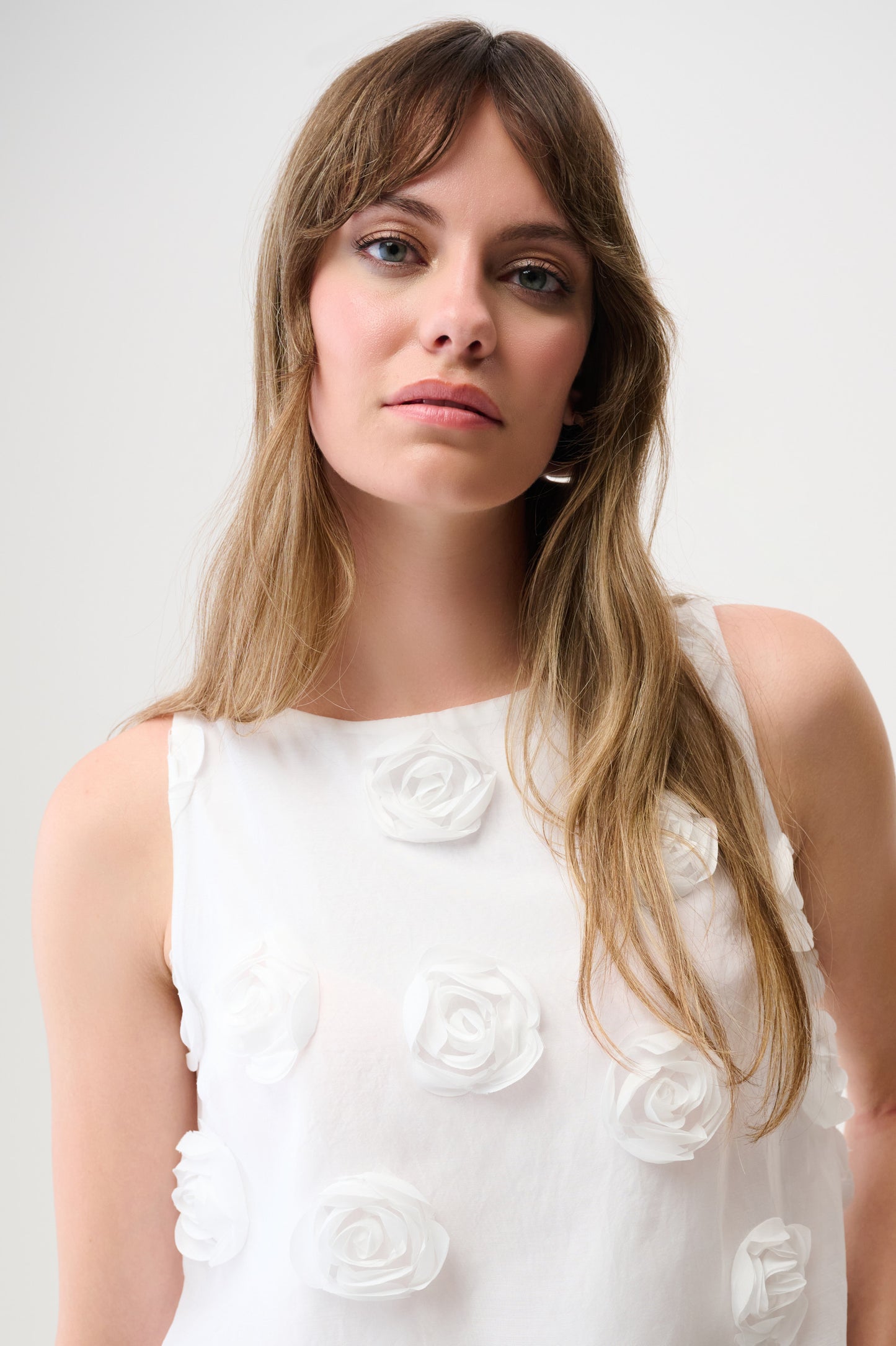 Joseph Ribkoff-261220-34-Top-Off White - The Coach Pyramids