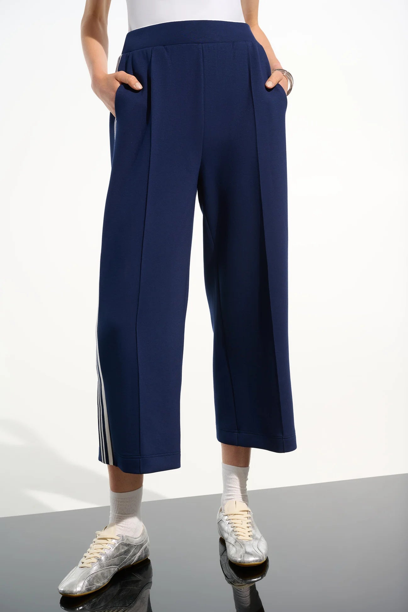 Joseph Ribkoff-261618-4494-Pant-Indigo/Vanilla - The Coach Pyramids