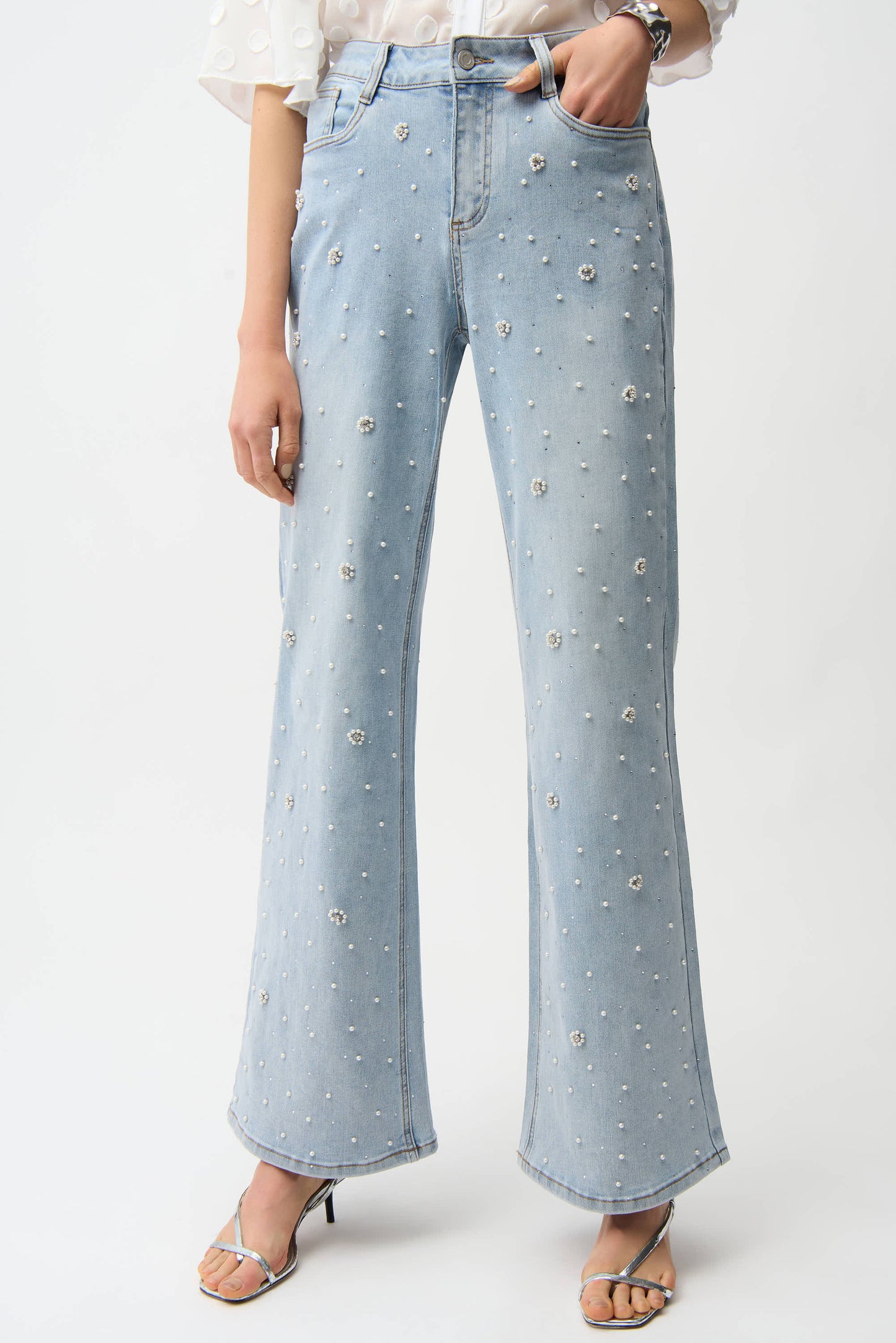 Joseph Ribkoff Spring 2026-261960-47-Pant-Light Blue Denim - The Coach Pyramids