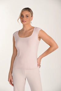 Frank Lyman-268046-Knit Top-Custard - The Coach Pyramids