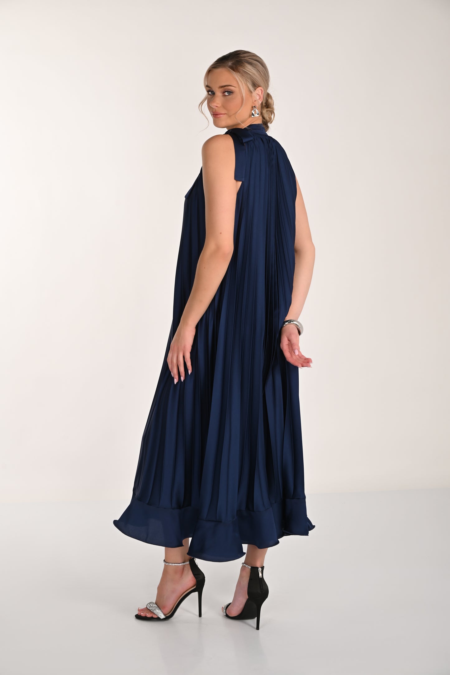 Frank Lyman-268260-Woven Dress-Navy - The Coach Pyramids