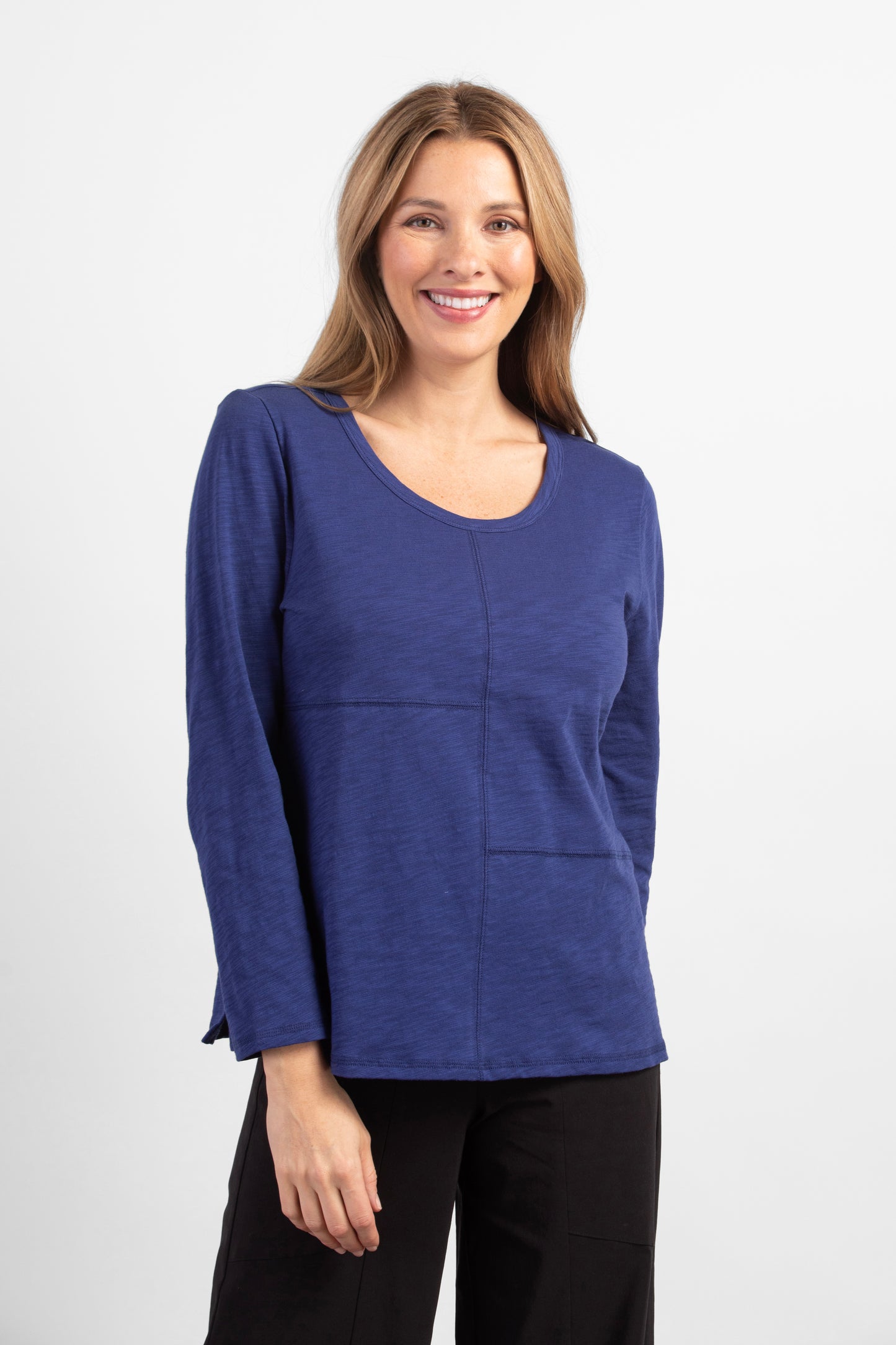 Habitat Fall/Winter 2023-H27514F3-Cover Stitch Crew-Blue - The Coach Pyramids