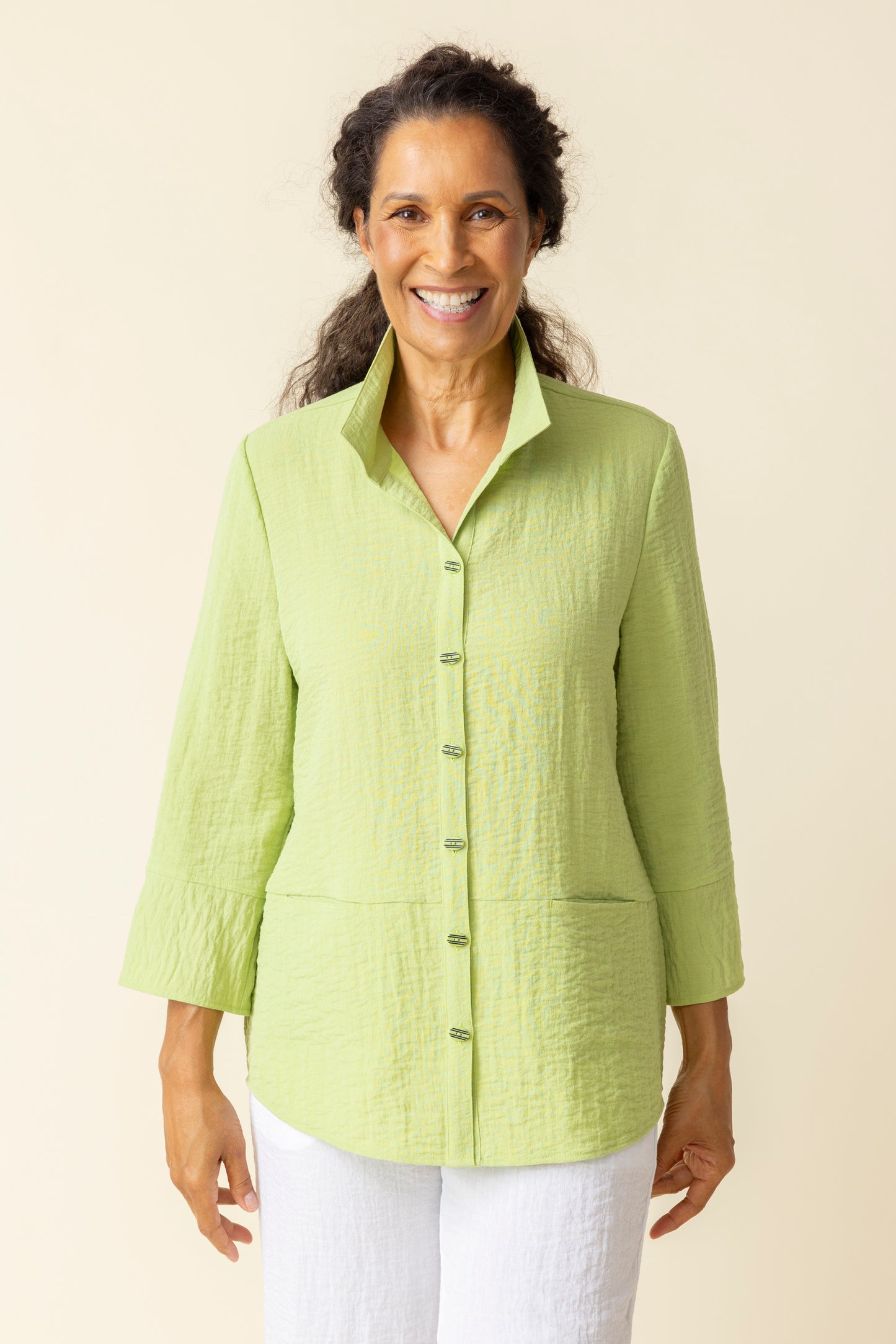 Habitat Spring/Summer 2025-H30615S5-Hidden Pocket Swing Shirt-White - The Coach Pyramids