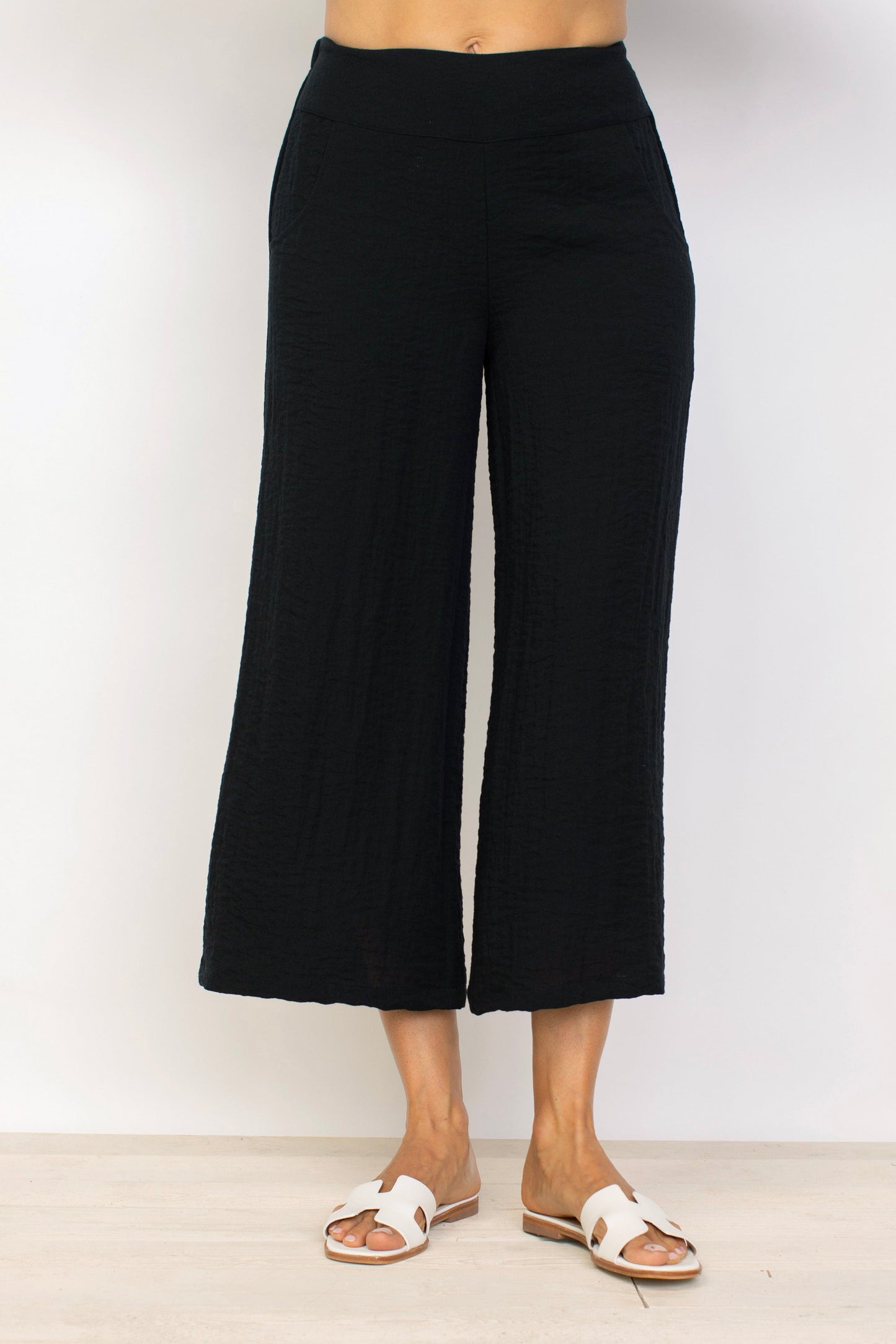 Habitat Spring 2024-H30667S4- Crop Pant-White - The Coach Pyramids