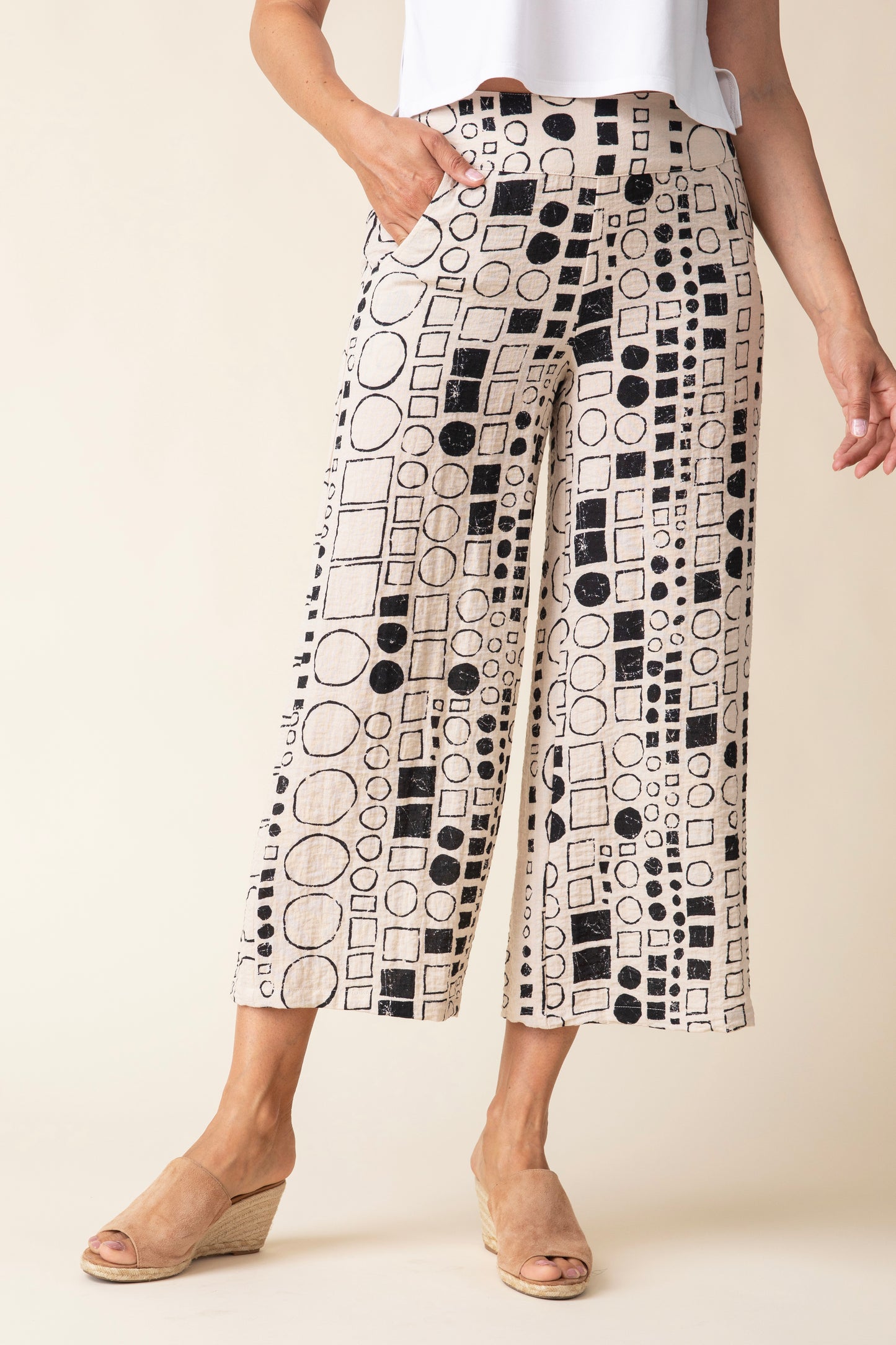 Habitat Spring/Summer 2025-H34167-Crop Pant-OatMeal - The Coach Pyramids
