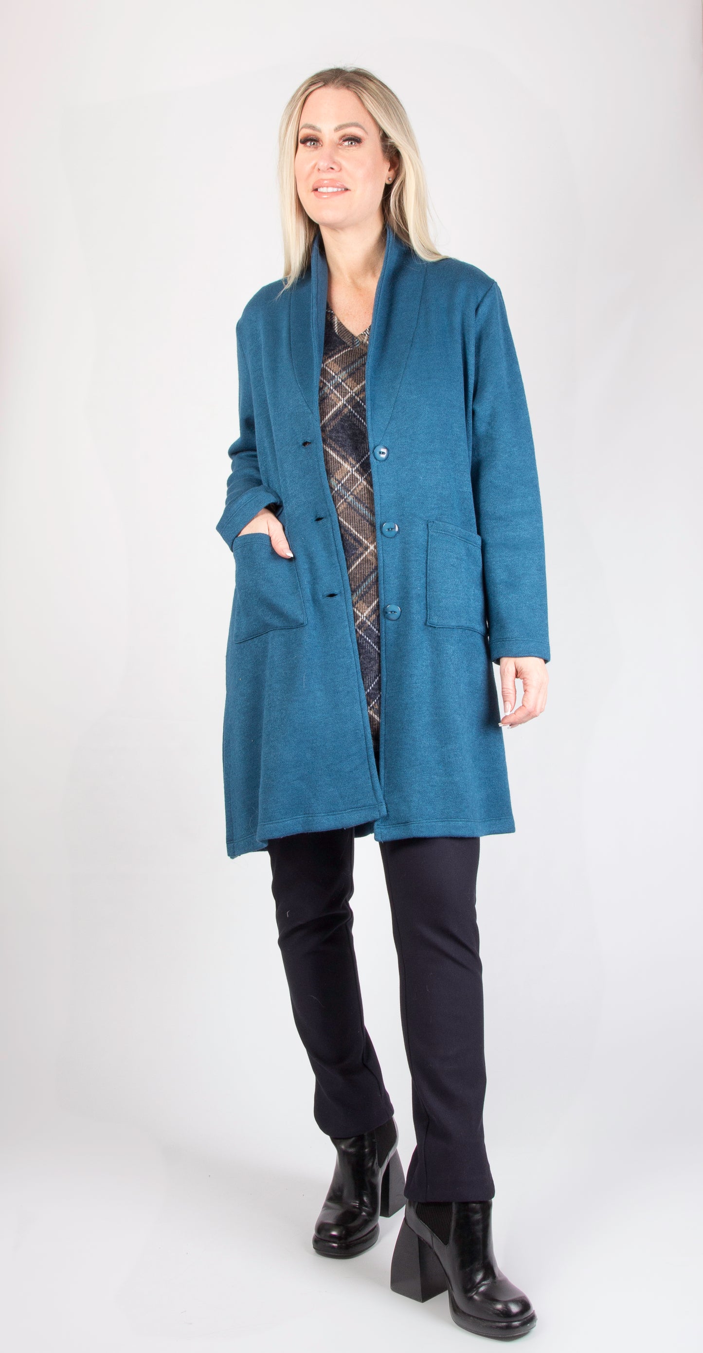 Pure Essence Fall/Winter 2023-3797039-Cardigan-Teal - The Coach Pyramids