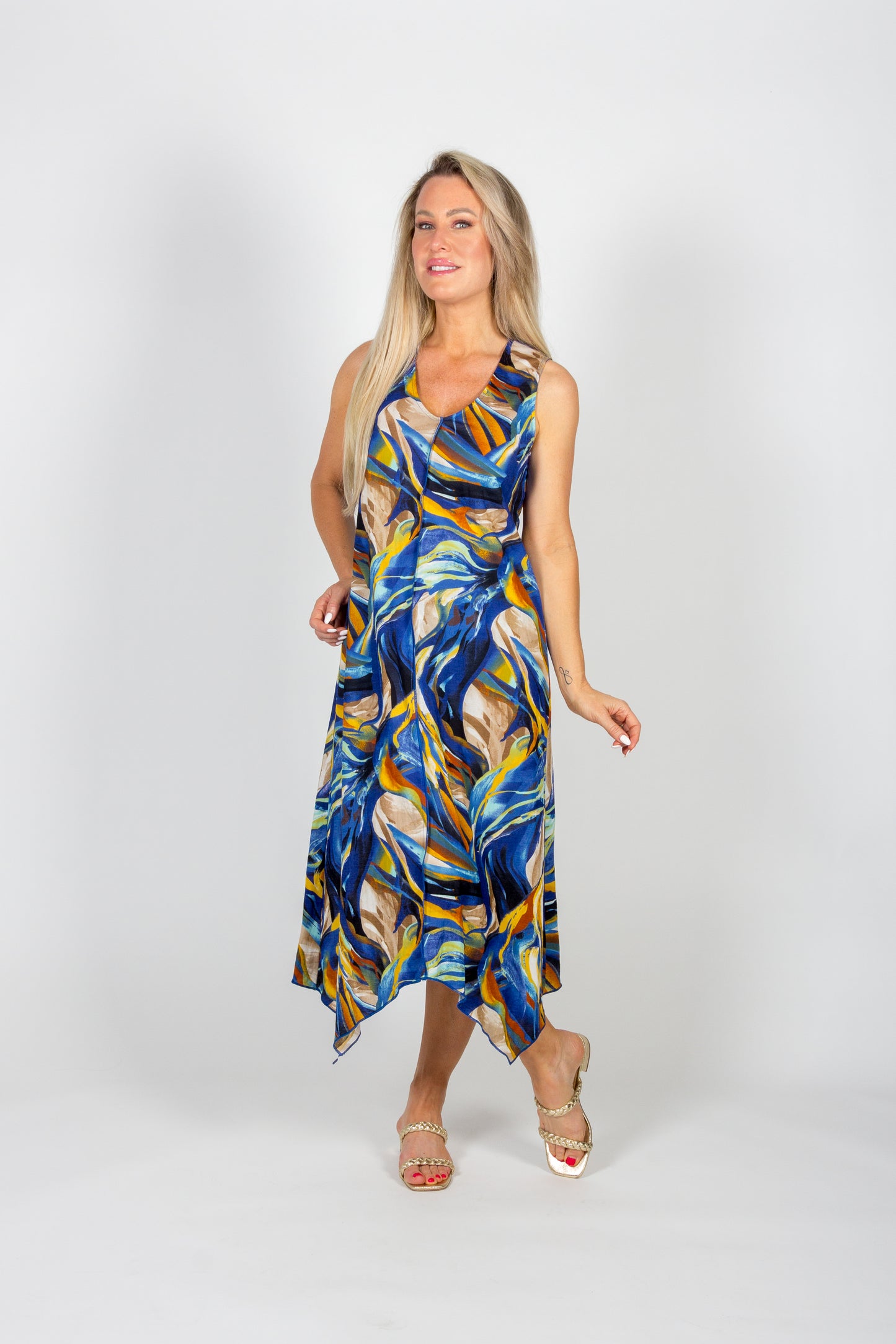 Pure Essence Spring/Summer 2024- 5444662- Dress-A/S - The Coach Pyramids