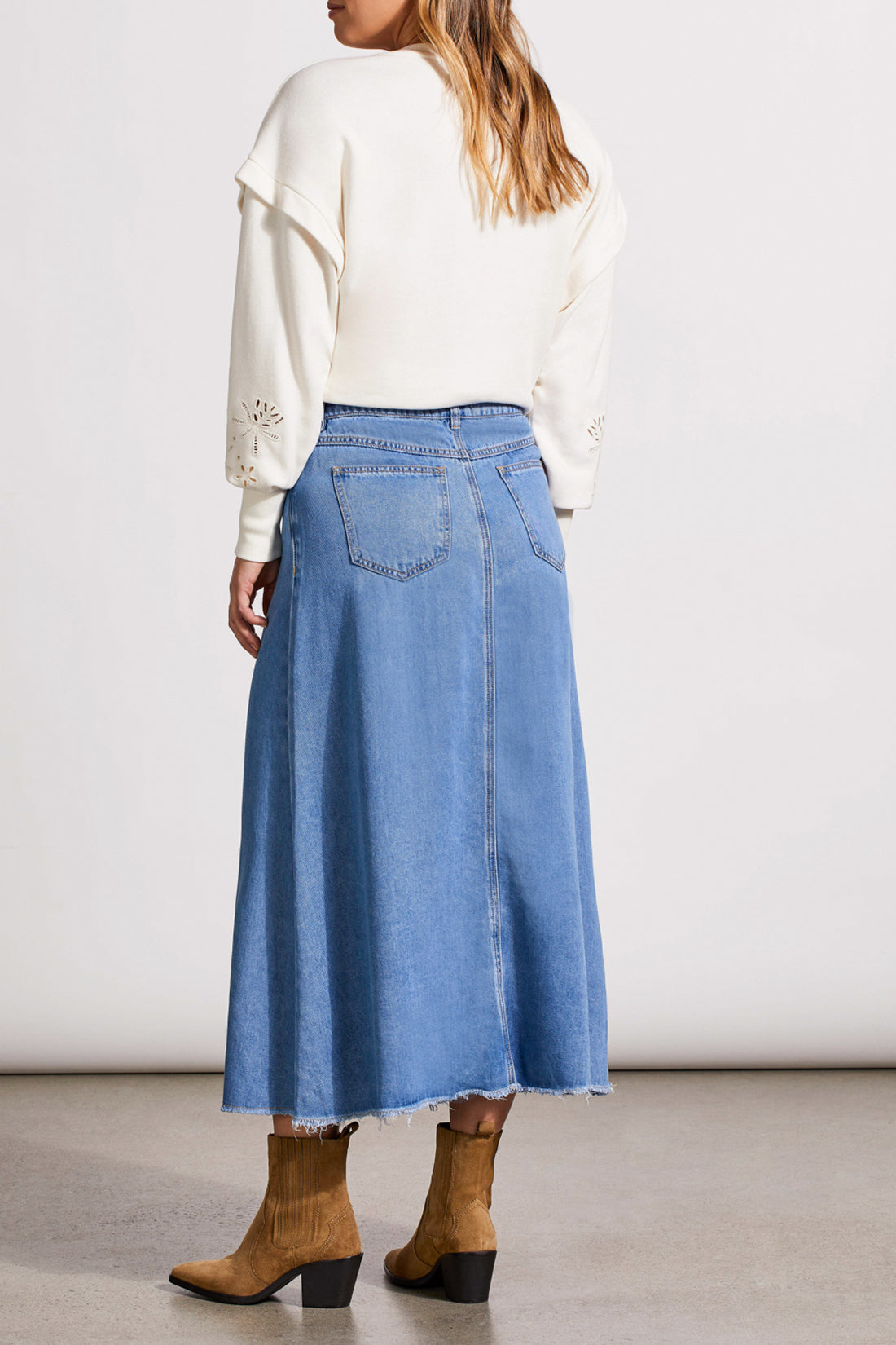 Tribal Fall 2024-5557O/2394-Button Down Midi Skirt W/Pockets-Soft Blue - The Coach Pyramids