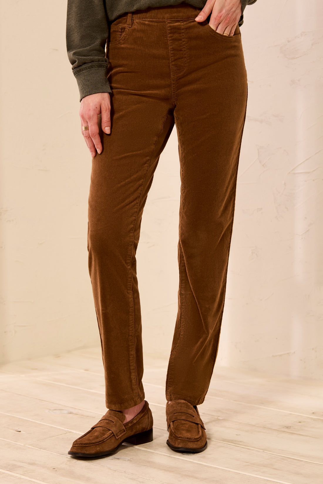 Tribal-Audrey Pull On Slim Ankle Pants W/Pockets-5580O-3368-Chocolate - The Coach Pyramids