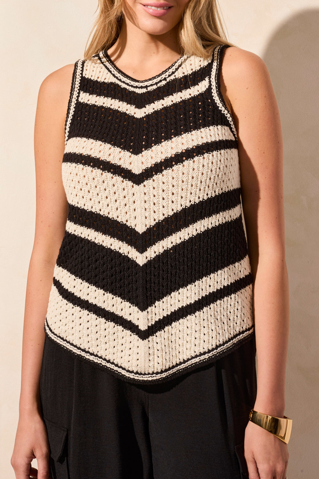 Tribal Spring/Summer 2025-5711O-576-Crew Neck Racer Back Sweater-Black - The Coach Pyramids