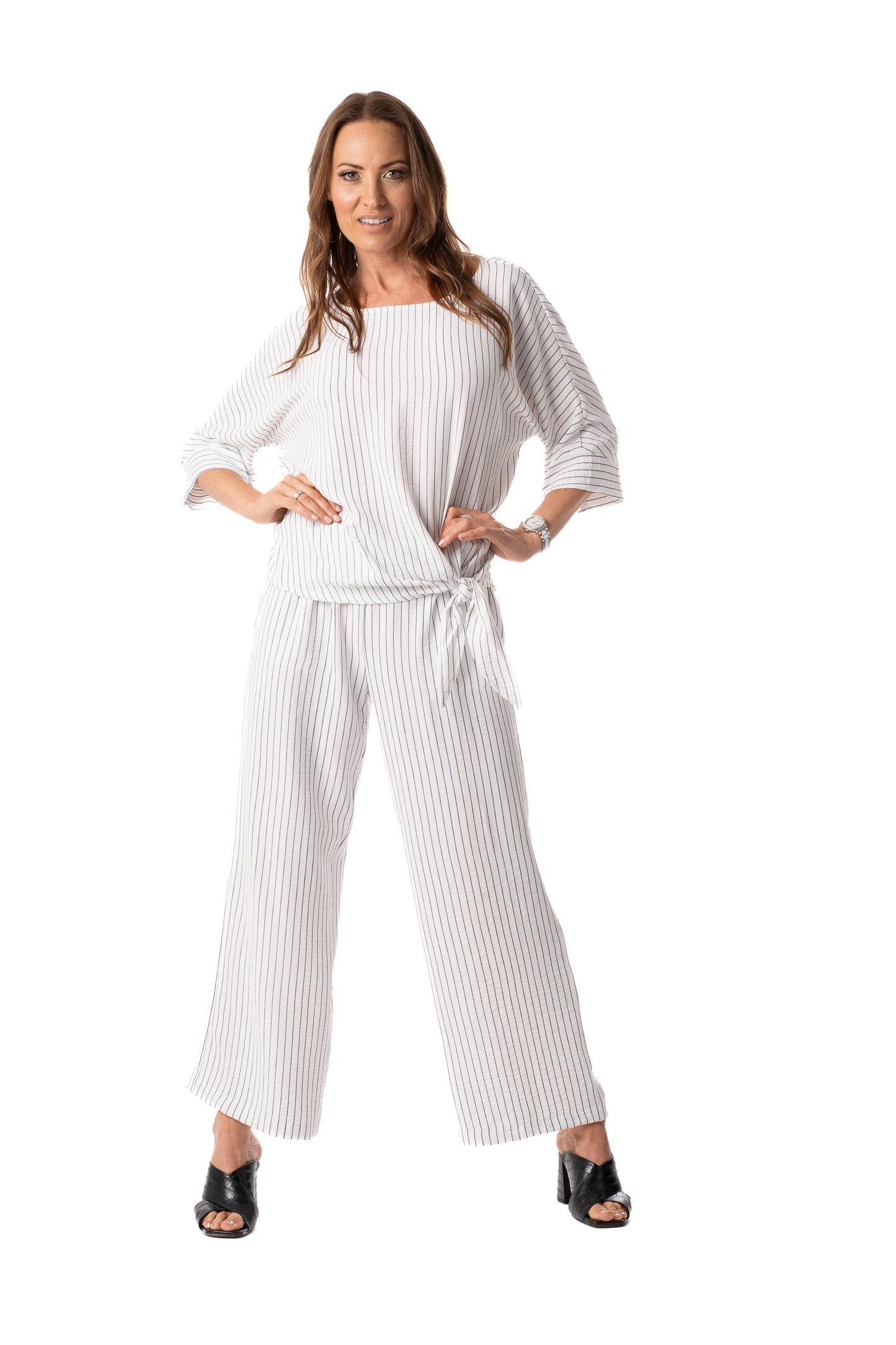 Pure Essence Spring/Summer 2025-589-4651-Top-White/Navy - The Coach Pyramids
