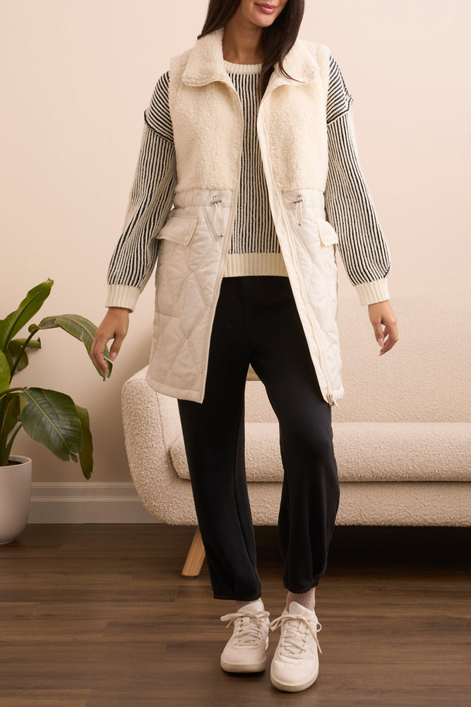Tribal Fall 2025-5940O-4914-Sleeveless Mix Media Sherpa Vest-Cream - The Coach Pyramids