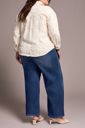 Tribal Fall 2025-5970O-5061-Shacket W/Fancy Applique-Cream - The Coach Pyramids
