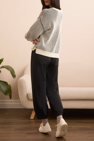Tribal Fall 2025-5983O-5124-Crew Neck Sweater W/Side Slits-Black - The Coach Pyramids