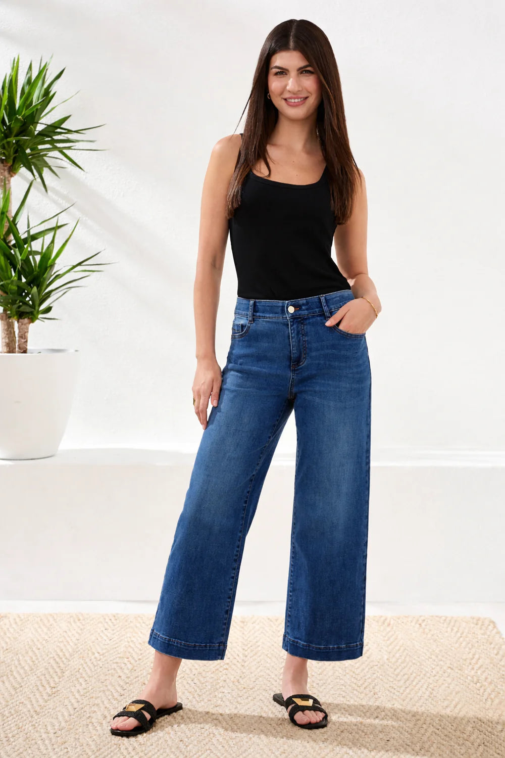 Tribal Audrey Hugging Wide Crop Jeans-6118O-2343-Fade Blue - The Coach Pyramids