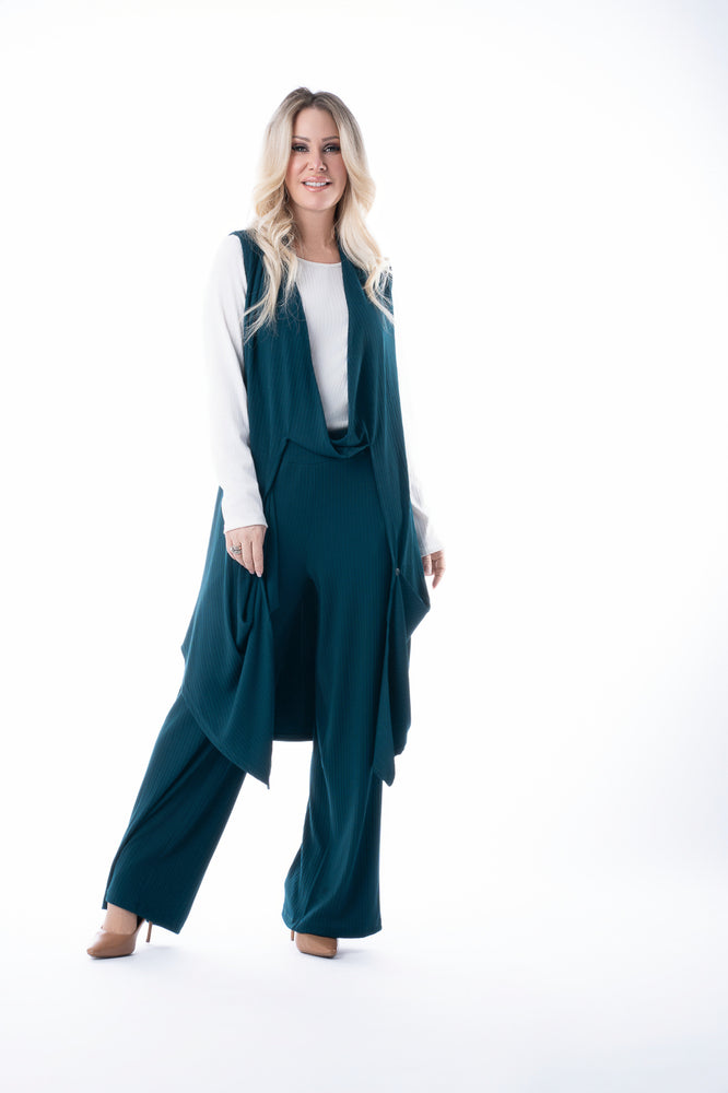 Pure Essence Fall/Winter 2025-622-4719-Top-Black